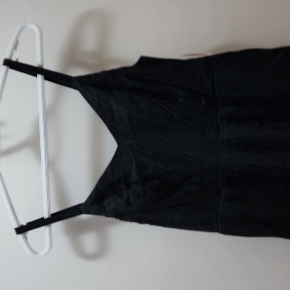 Dress - Picture 2 of 5